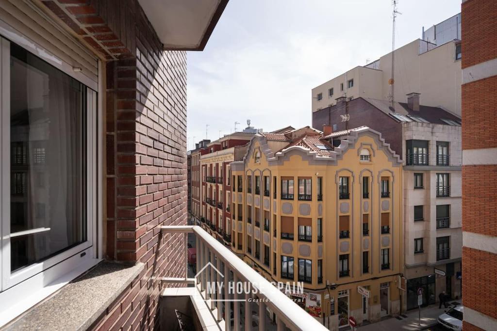 Myhousespain - Piso Centrico Junto A La Playa Gijón Extérieur photo